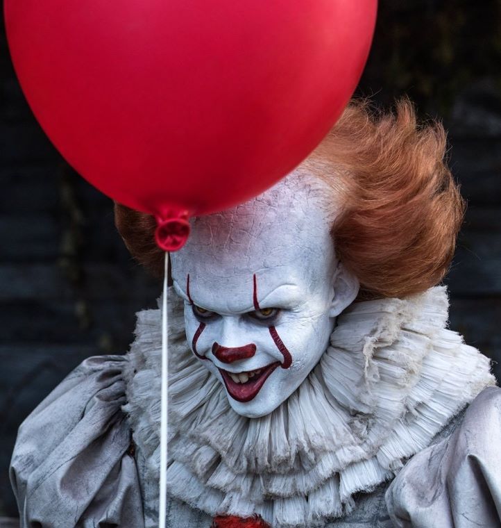 Bill Skarsgård is a younger and scarier version of the same clown.